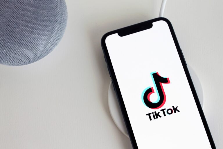 best times to post on tiktok - featured image